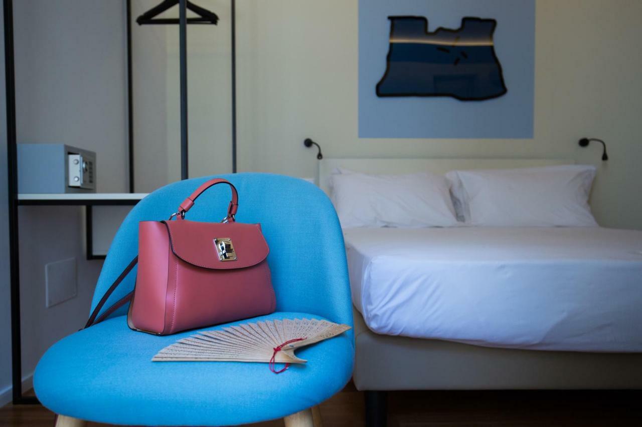 Duetto Al Duomo Hotel เนเปิลส์ ภายนอก รูปภาพ