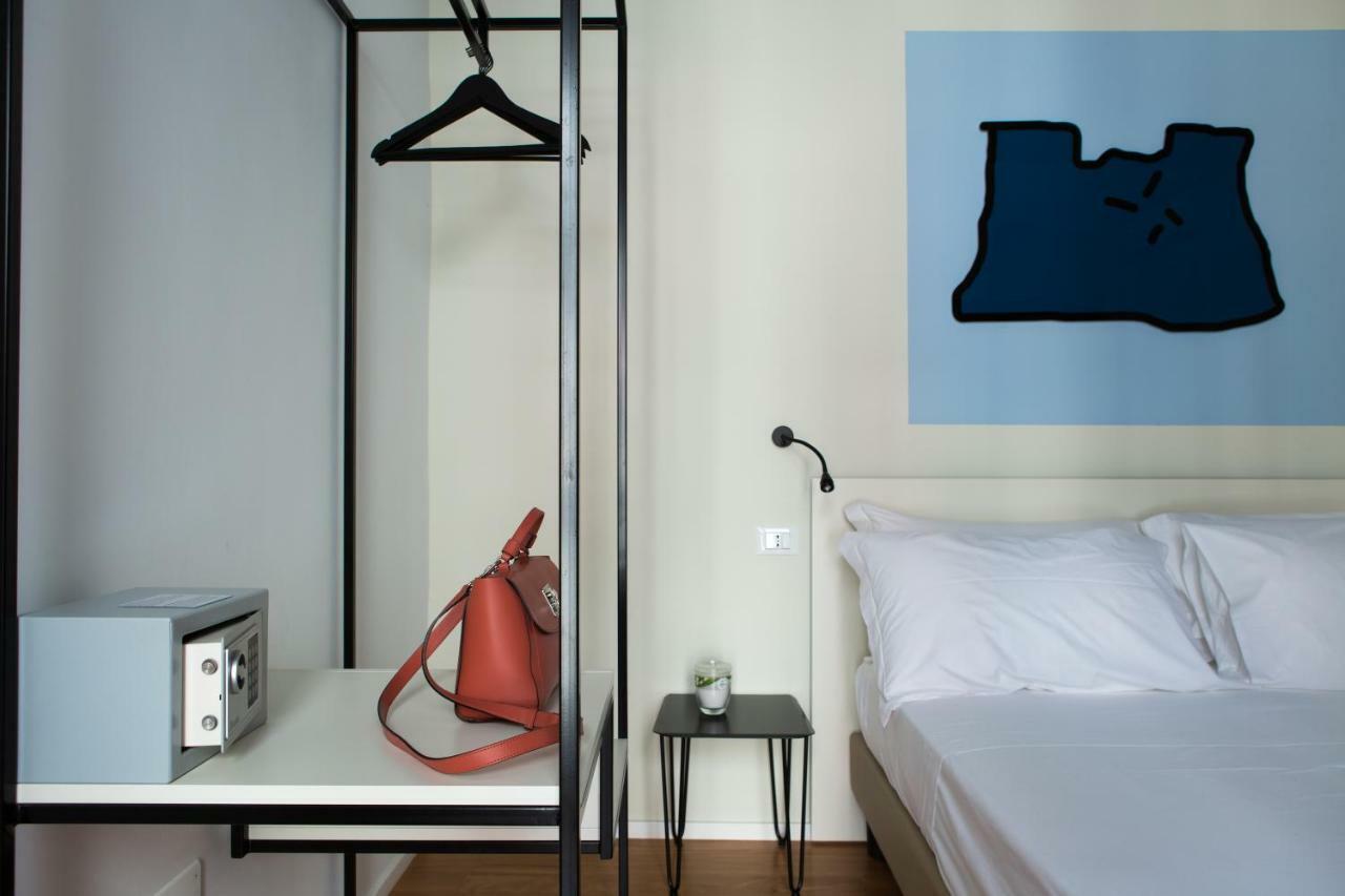 Duetto Al Duomo Hotel เนเปิลส์ ภายนอก รูปภาพ